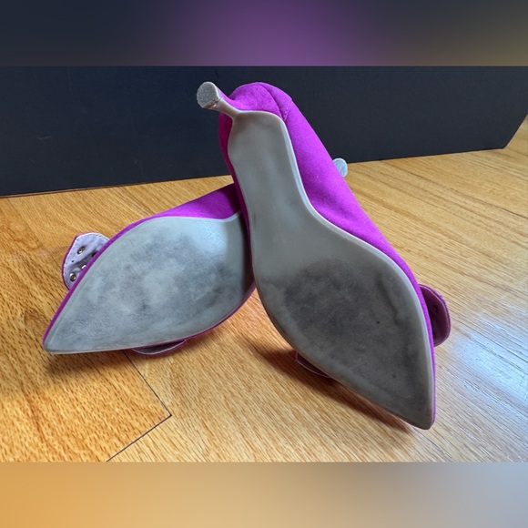 Betsey Johnson Fuchsia Axle Heels with Colorful Bow Embellishments Size 7.5 - Picture 10 of 11